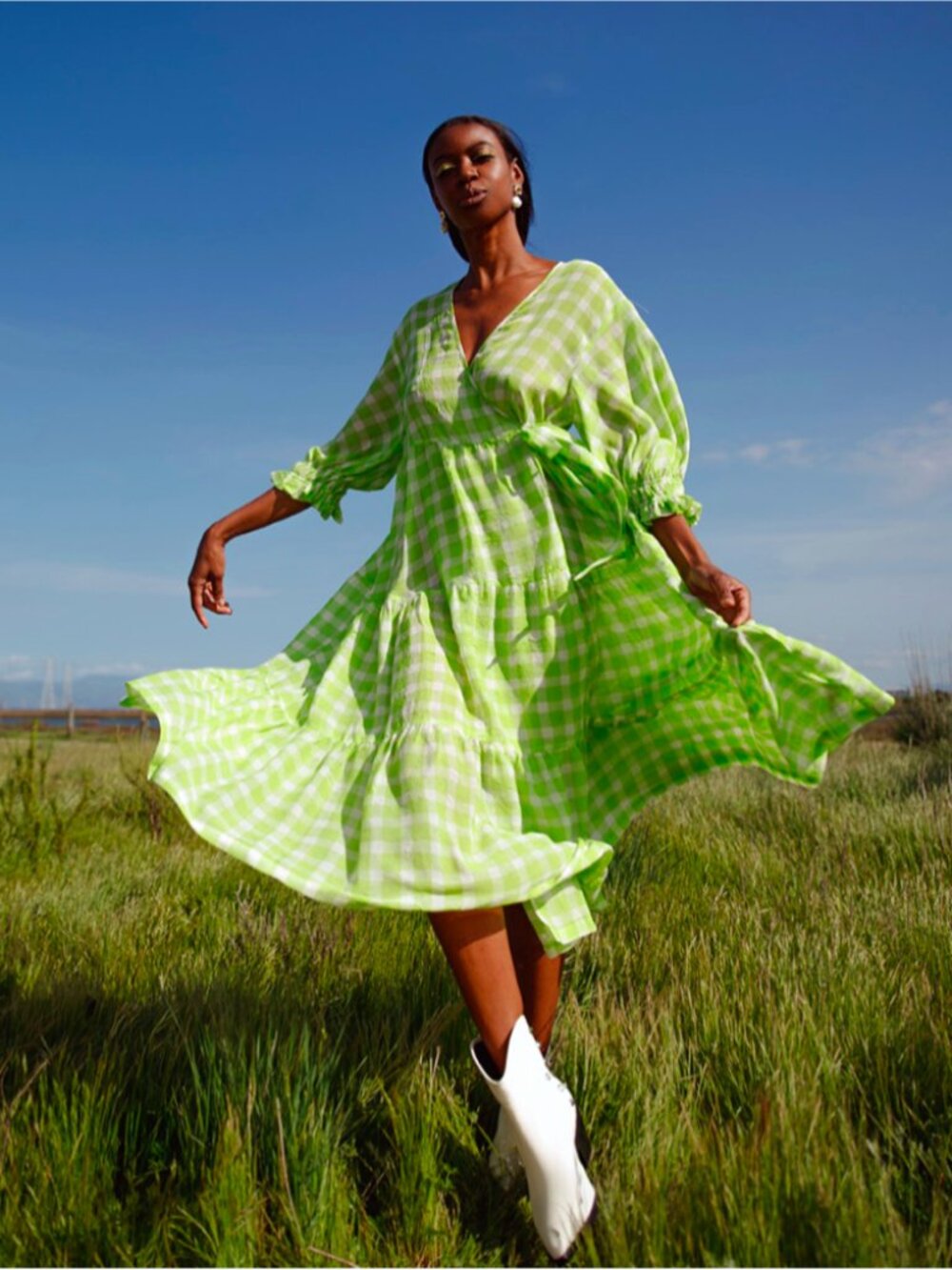 Urban Outfitters Donatella Gingham Wrap Midi Dress - Picture 4 of 6
